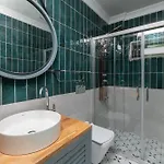 Cerenity Alacati Hotel *