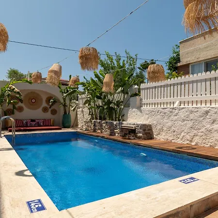 Cerenity Alacati Чешме