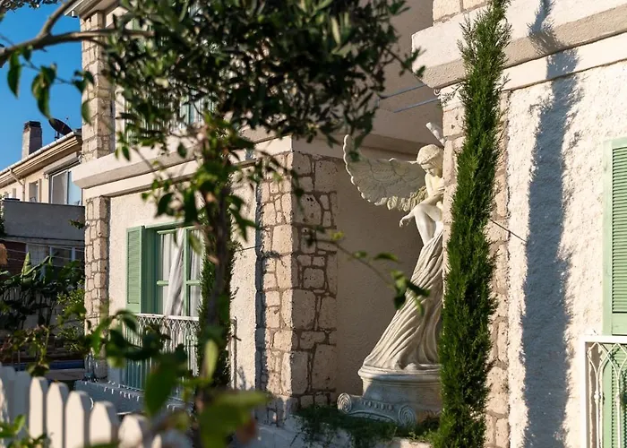 Cerenity Alacati 酒店